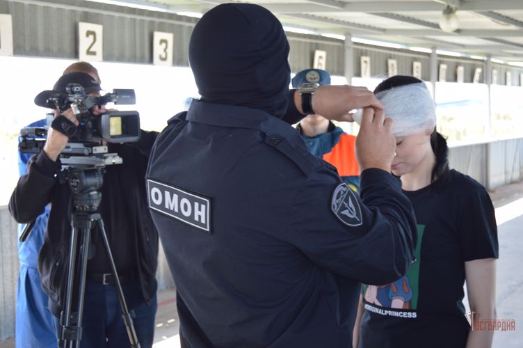 В Орле журналисты побывали на войсковом стрельбище Росгвардейцев