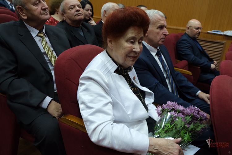В Орле росгвардейцы отметили 100-летие войсковой части 7527 