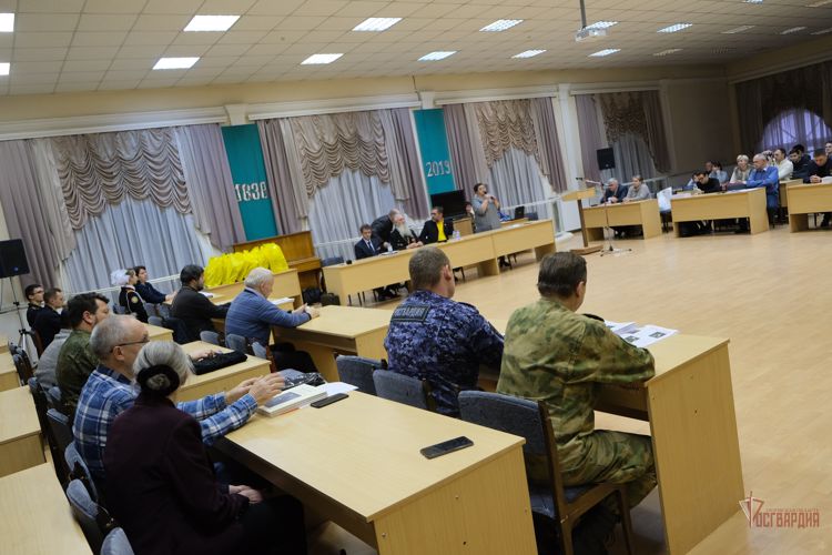 Орловские росгвардейцы приняли участие в конференции, посвященной Дню Героев Российской Федерации и кавалеров ордена Святого Георгия Победоносца