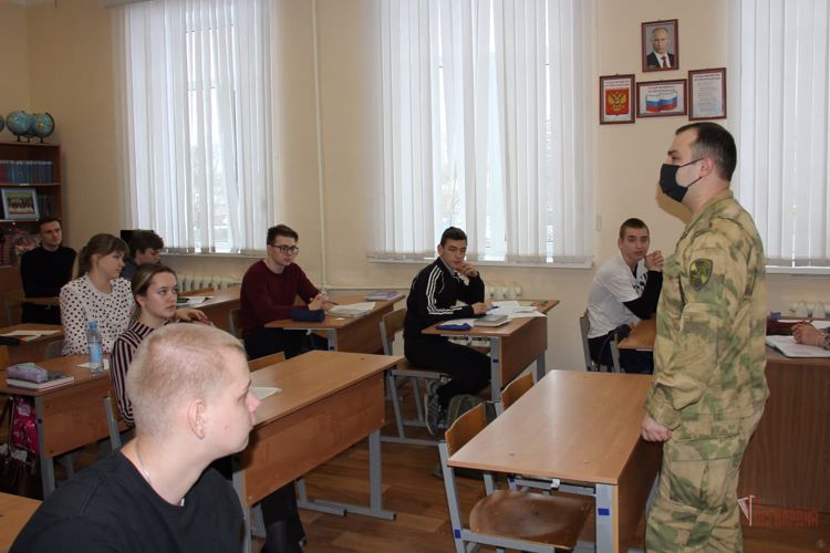 В Орле росгвардейцы рассказали о службе в Научной роте правоохранительного ведомства