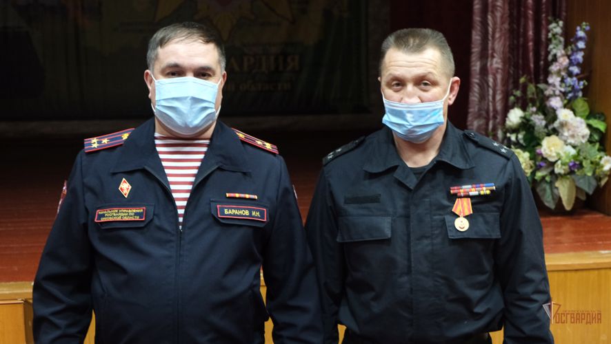 Начальник Управления Росгвардии по Орловской области поздравил личный состав СОБР с профессиональным праздником
