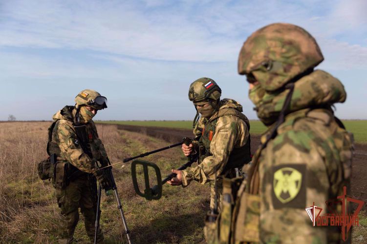 Росгвардия показала работу саперов в районе специальной военной операции (видео)