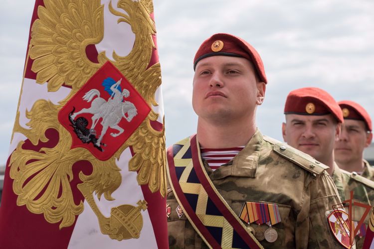 27 марта – День войск национальной гвардии Российской Федерации