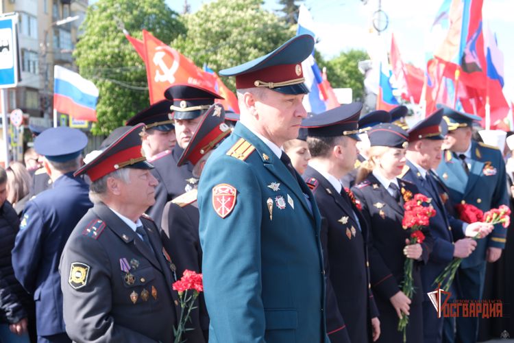 Накануне Дня Победы орловские росгвардейцы стали участниками митинга Памяти