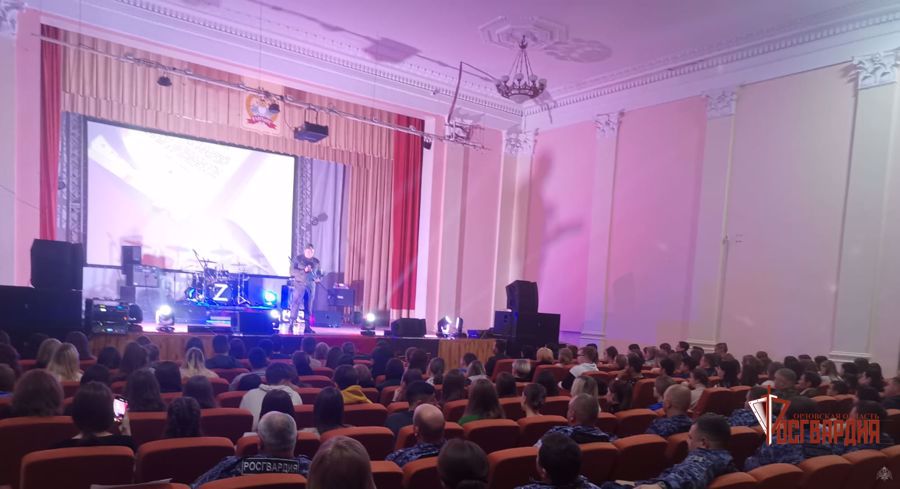 Шоу-проект «Vежливые люди» в Орле