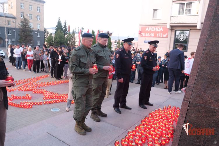 Орловские росгвардейцы присоединились к акции «Свеча памяти»