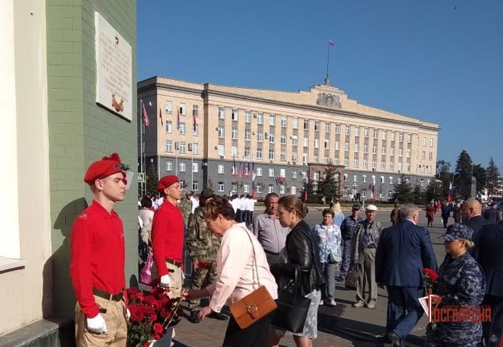 Орловские росгвардейцы приняли участие в шествии в честь юбилея первого партизанского парада