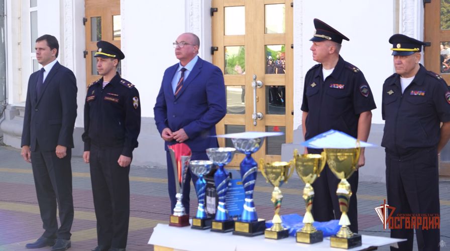 В Орле росгвардейцы стали участниками эстафеты, посвященной памяти Героя России Алексея Скворцова