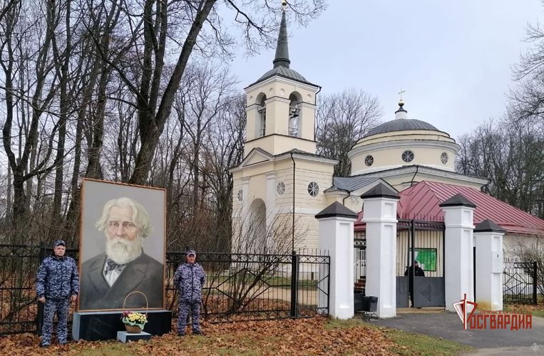 Ночью росгвардейцы получили тревожный сигнал из музея-заповедника «Спасское-Лутовиново»