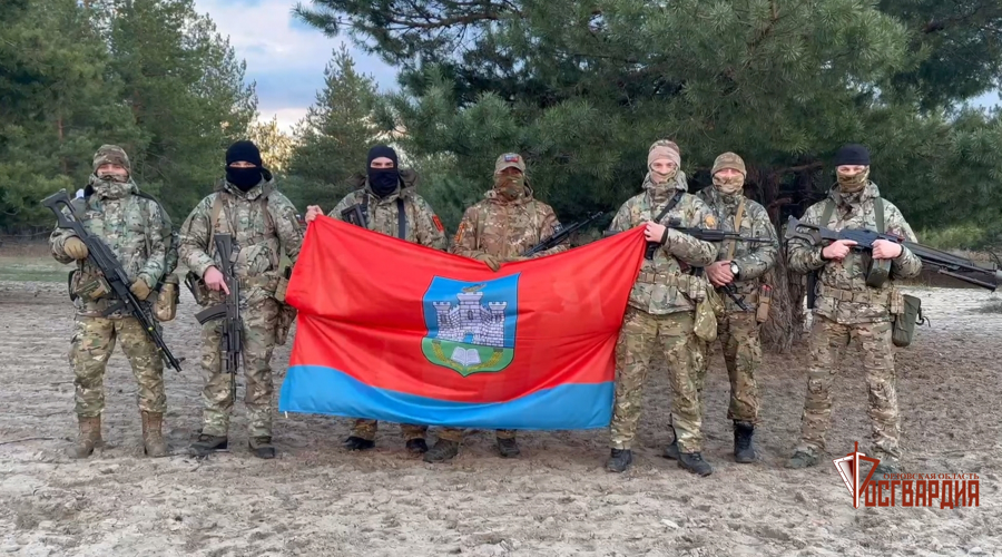 Орловцы получили видеопоздравление с Новым годом от росгвардейцев — участников СВО (видео)