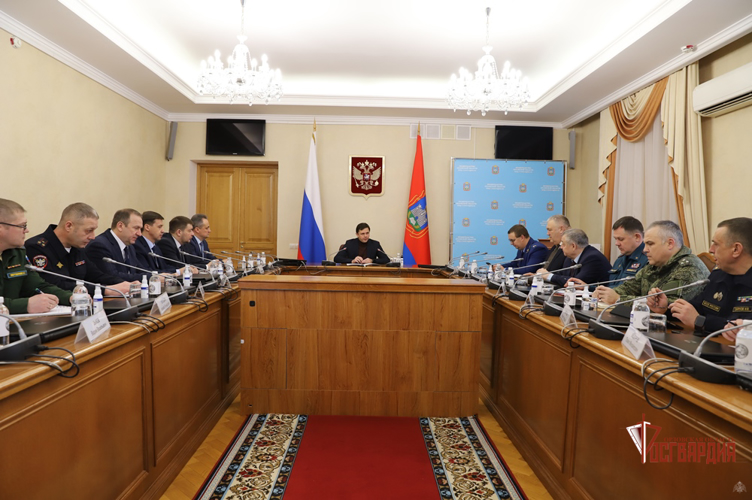 В Орле росгвардейцы приняли участие в заседании регионального Оперативного штаба