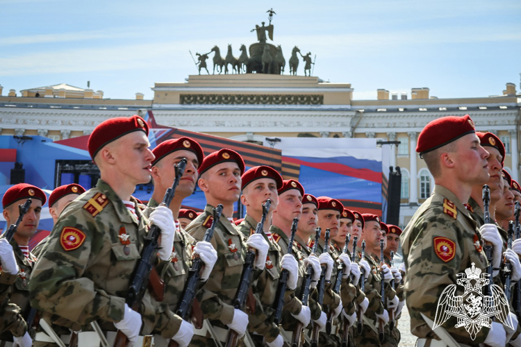 Росгвардия приглашает орловцев получить высшее образование в Северной столице России