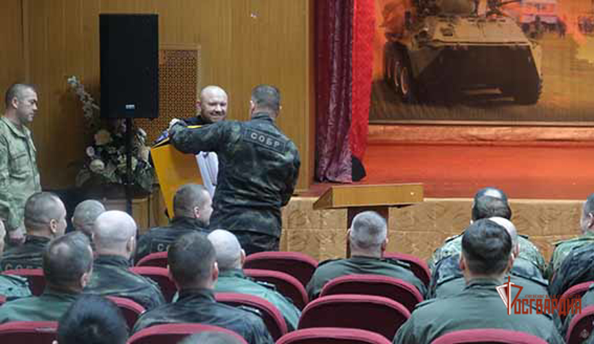 В региональном Управлении Росгвардии чествовали сотрудников СОБР «Орел»