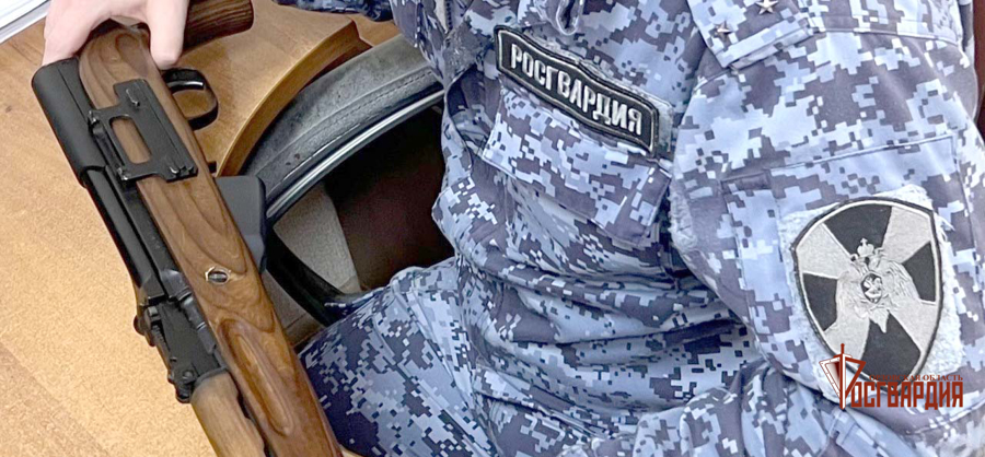 Жители Орла и Глазуновки сдали росгвардейцам бесхозные ружья