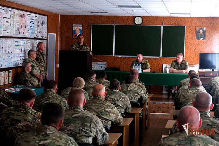 В орловском ОМОН подвели итоги за полугодие