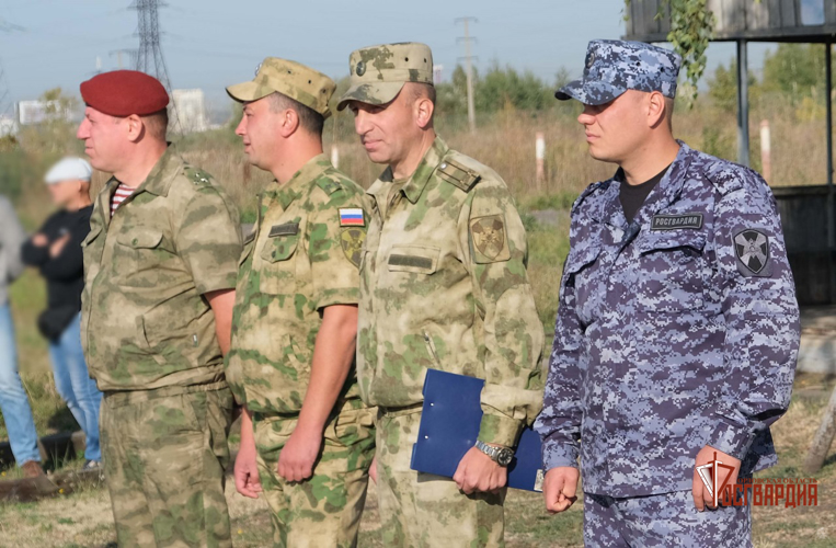 В Орле отметили заслуги росгвардейцев - участников СВО