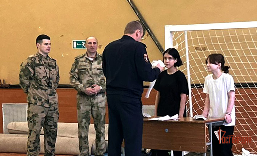 Орловские росгвардейцы рассказали школьникам о подвигах ленинградцев во время блокады