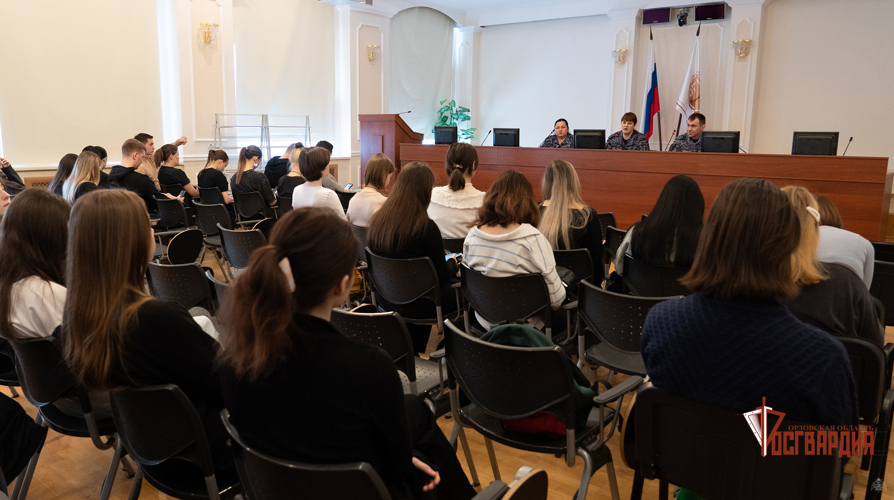 Росгвардия проводит профориентационные меропроиятия для студентов
