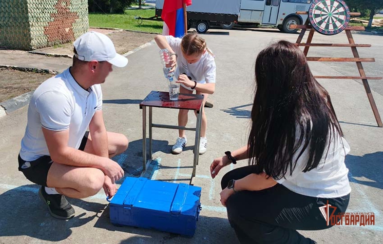 В Орле Росгвардия провела эстафету «Папа, мама, я - спортивная семья»