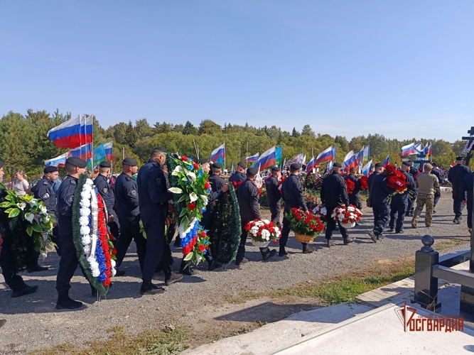 В Орле простились с погибшими при исполнении служебного долга росгвардейцами