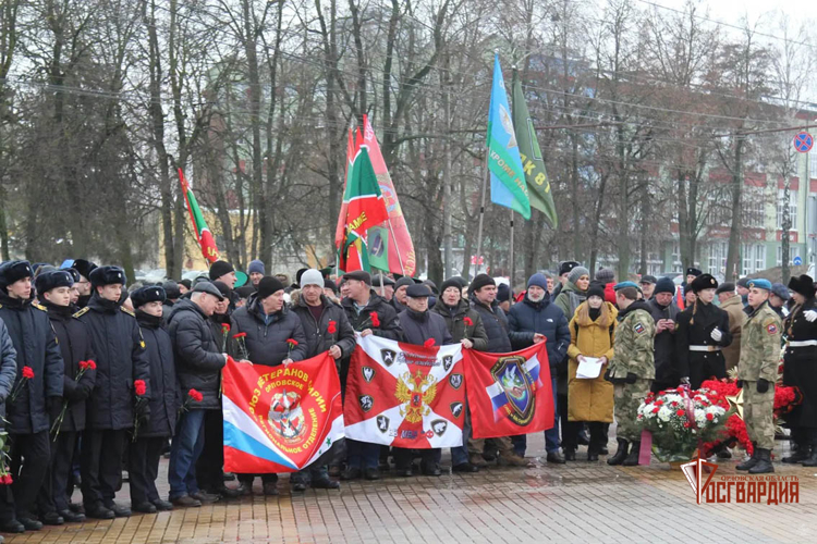 Росгвардейцы почтили память соотечественников, исполнявших служебный долг за пределами Отечества