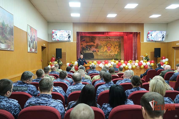 Орловские росгвардейцы отметили День защитника Отечества