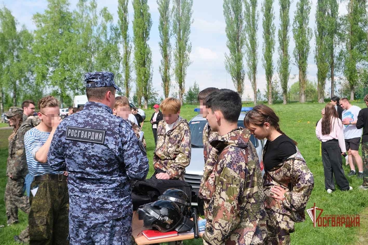 В детском лагере «Ёлочка» под Орлом прошёл «День Росгвардии»