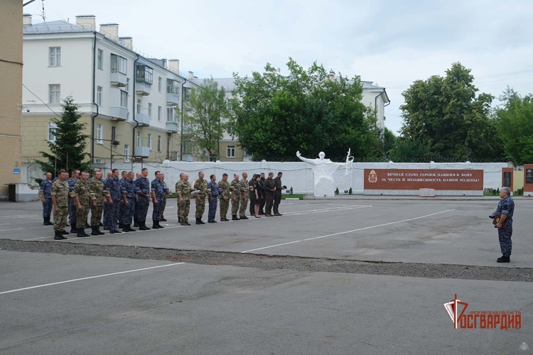 Росгвардейцы приняли участие в мероприятиях, посвящённых Дню памяти и скорби