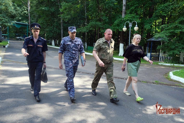 Росгвардейцы проверили антитеррористическую защищённость санатория «Лесной» и базы отдыха «Лесная Поляна»