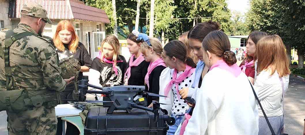 В Орле проходит акция «Каникулы с Росгвардией»