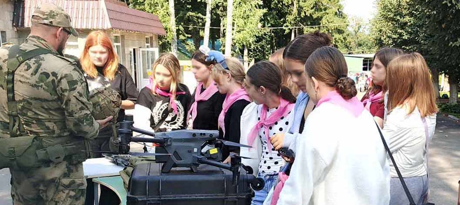 В Орле проходит акция «Каникулы с Росгвардией»