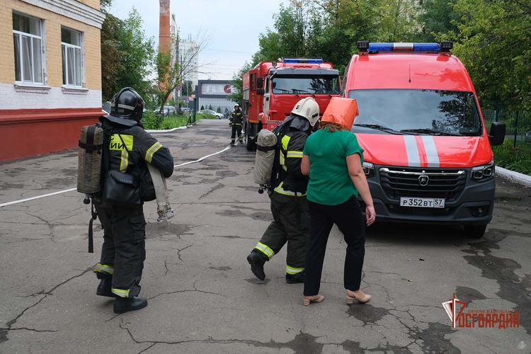 В Орле росгвардейцы приняли участие во всероссийских учениях