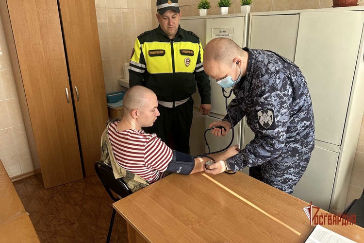 В Управлении Росгвардии по Орловской области прошёл профилактический рейд среди водительского состава