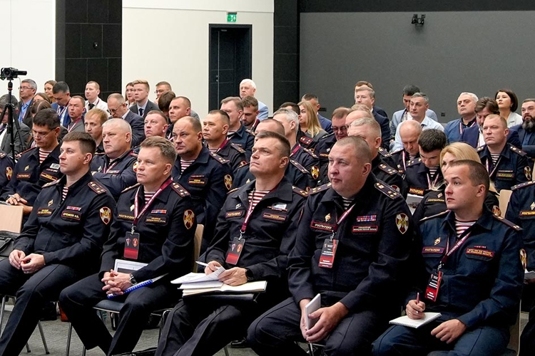 Заместитель начальника Управления вневедомственной охраны по Орловской области принял участие в Техническом совете ГУВО Росгвардии в Екатеринбурге